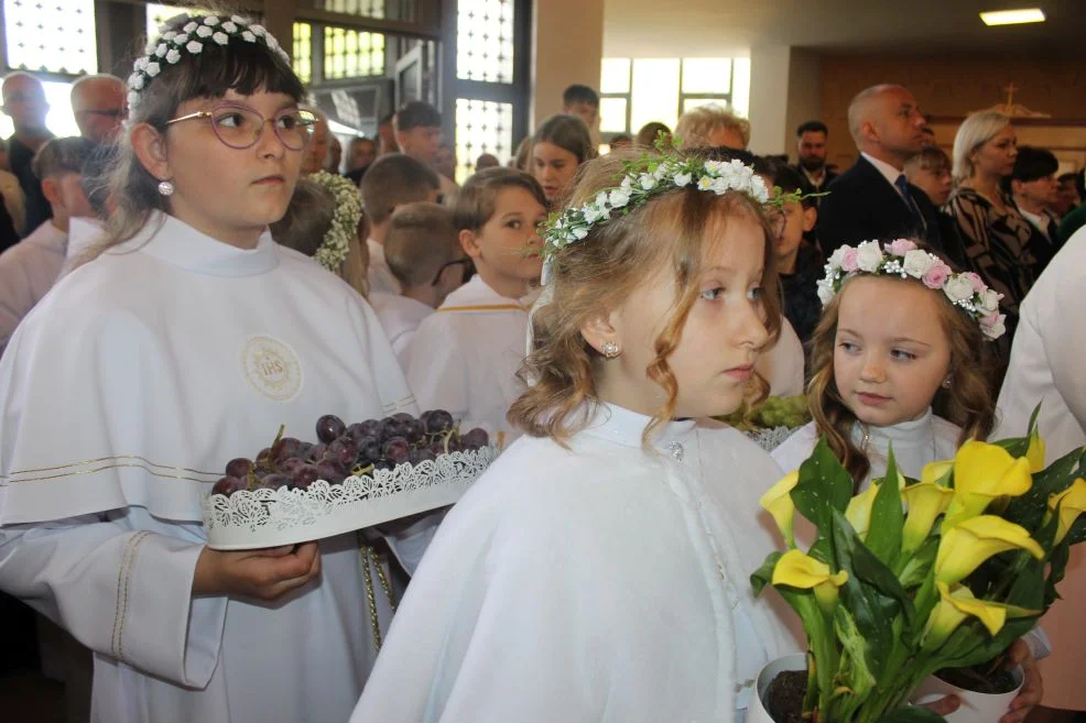 Pierwsza Komunia Święta w parafii św. Antoniego Padewskiego w Jarocinie