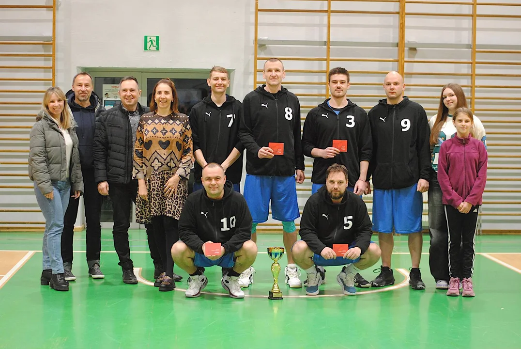 Rozgrywki Pleszewskiej Ligi Koszykówki 3X3 zakończone. Monstal Basket Team mistrzem [ZDJĘCIA] - Zdjęcie główne