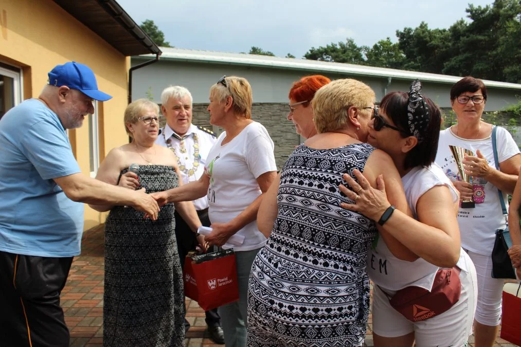 VII Turniej "Ustrzelić raka" Klubu "Amazonka"  w Jarocinie