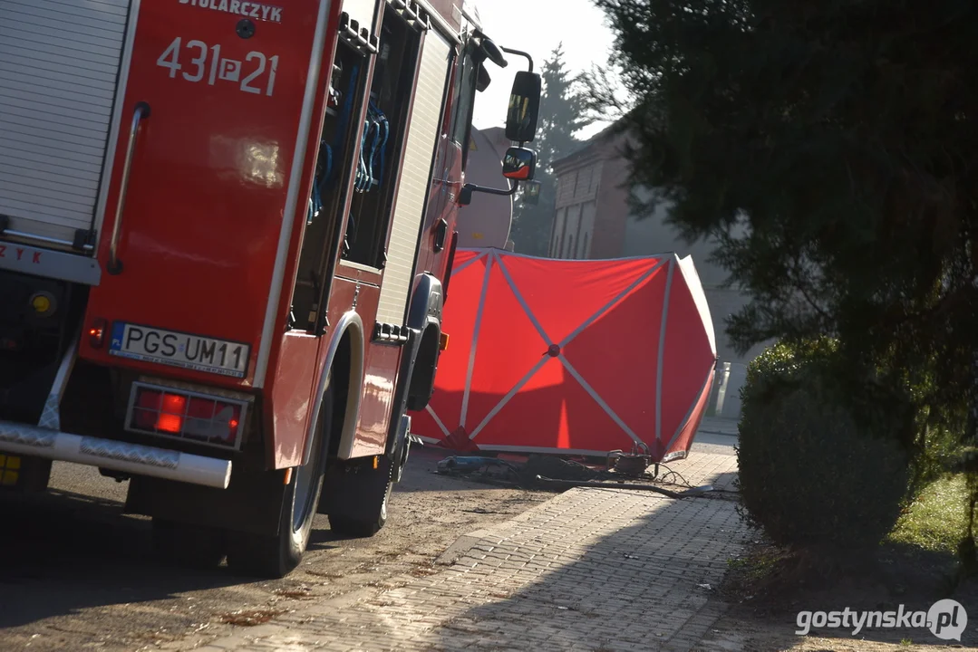 Wypadek śmiertelny w Żytowiecku. Mężczyzna przejechany przez ciągnik