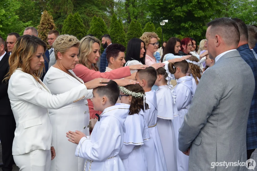 Pierwsza Komunia Św. w parafii św. Jadwigi w Pępowie