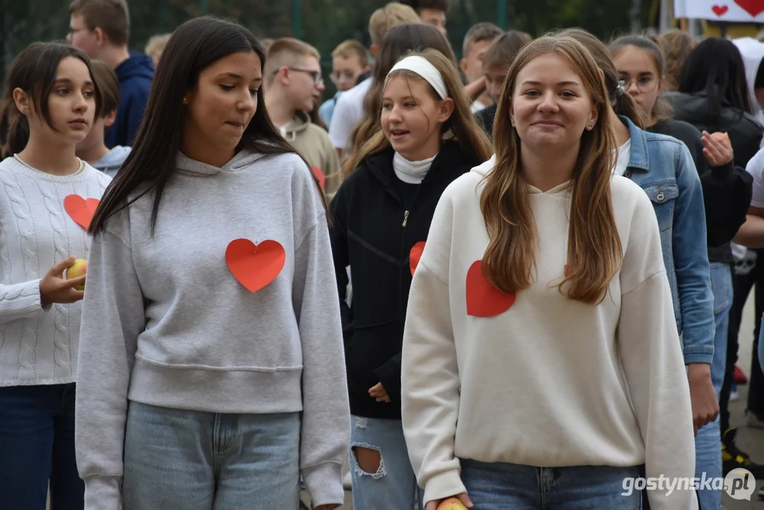 Akcja "Czytamy z Sercem" w Szkole Podstawowej w Krobi