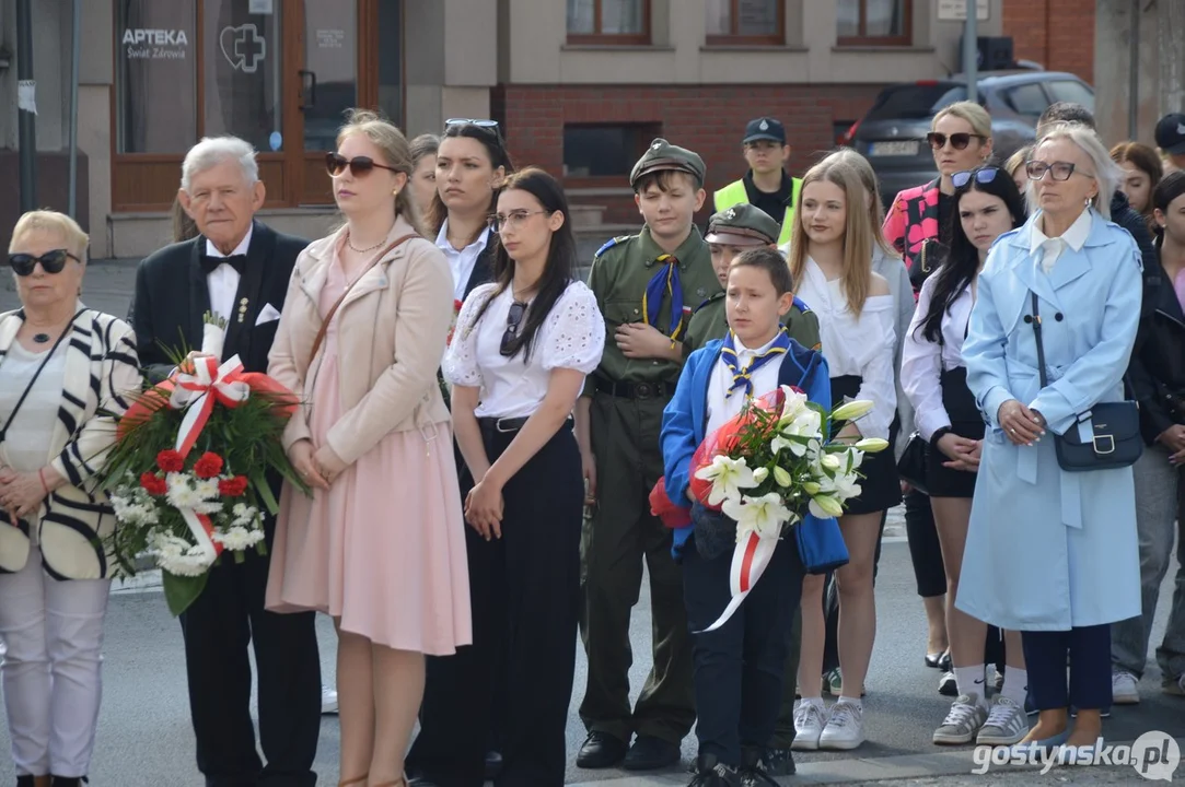Obchody 234. rocznicy uchwalenia Konstytucji 3 Maja i festyn PRL w Krobi