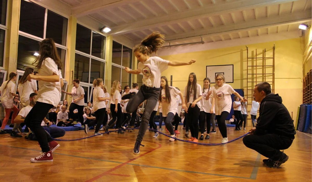 "Masz Moc" . Fundacja "Ogród Marzeń" organizowała duży projekt dla wolontariuszy.