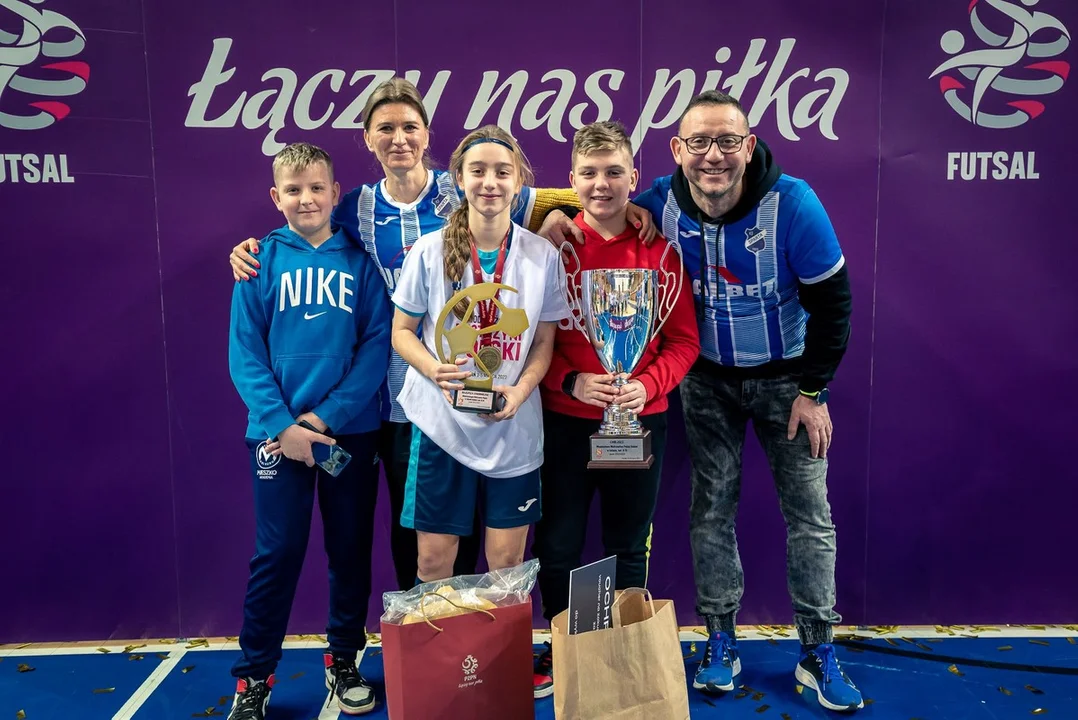 Młodzieżowe Mistrzostwa Polski w futsalu U-15 w Poznaniu. Zwycięstwo Sparty Miejska Górka