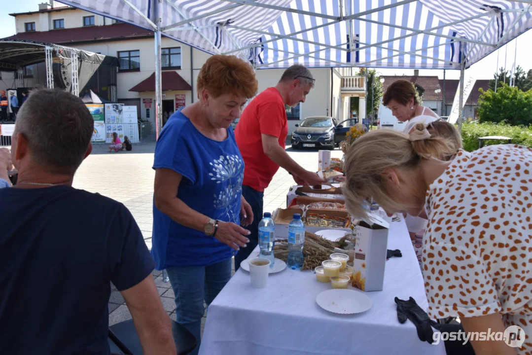 Święto Sera Smażonego w  w Pogorzeli - ustanowili rekord Polski  na największą porcję sera smażonego