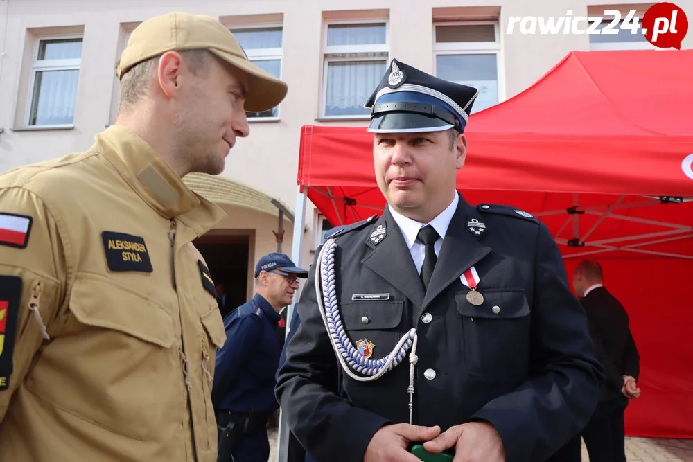 Uroczyste przekazanie auta jednostce OSP Śląskowo