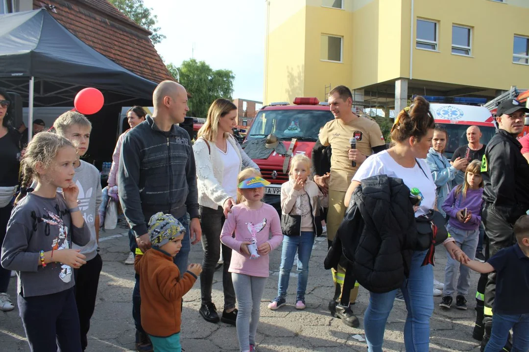 Festyn mundurowy dla Macieja Kaliszaka, prezesa OSP w Jarocinie