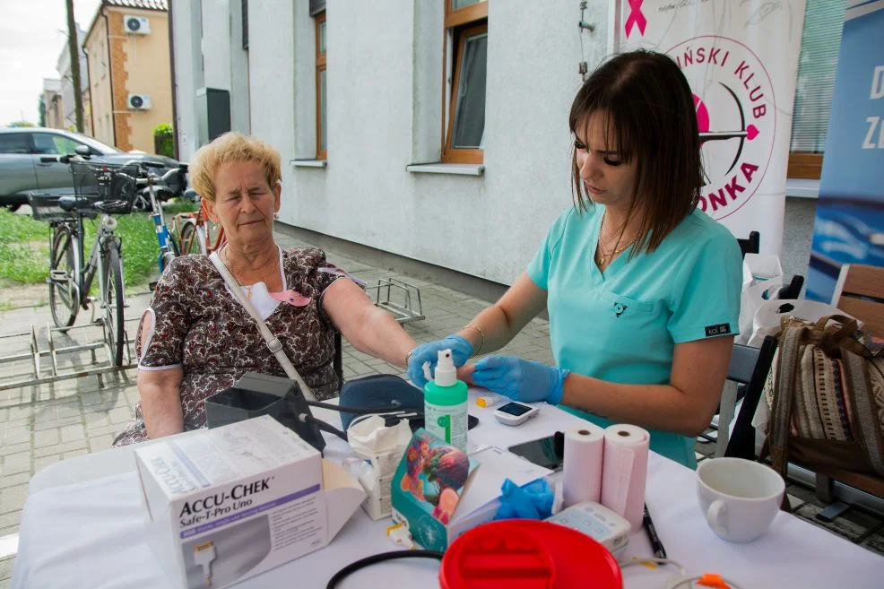 Akcja "Badamy nie tylko mamy" w Jarocinie