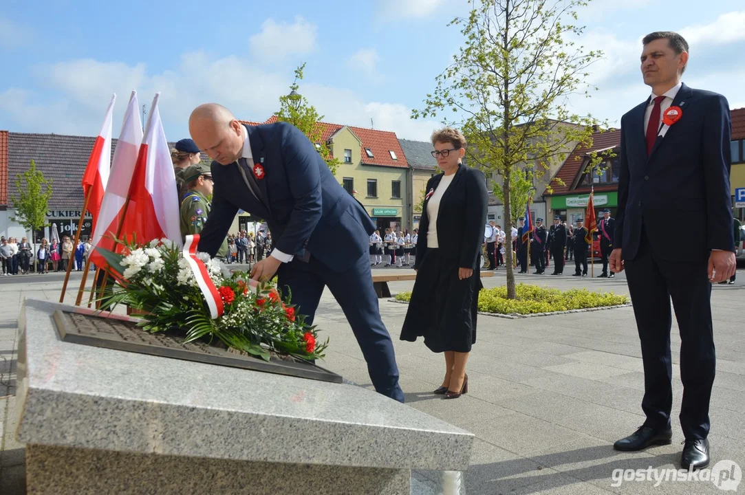 Obchody 234. rocznicy uchwalenia Konstytucji 3 Maja i festyn PRL w Krobi