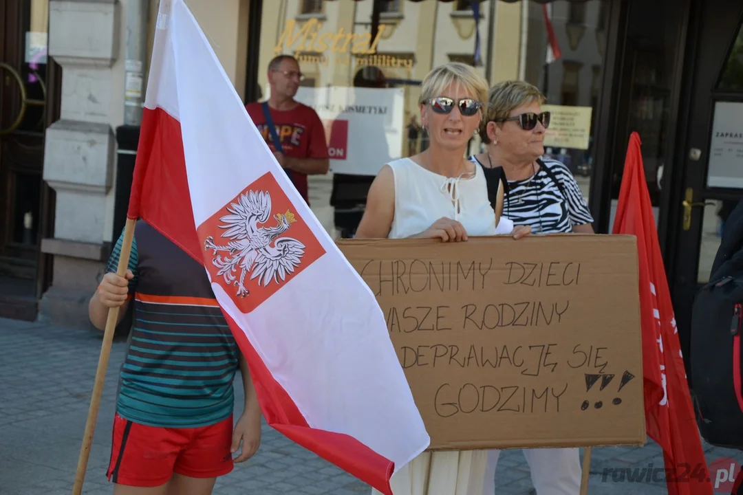 Marsz Równości i kontrmanifestacje w Rawiczu