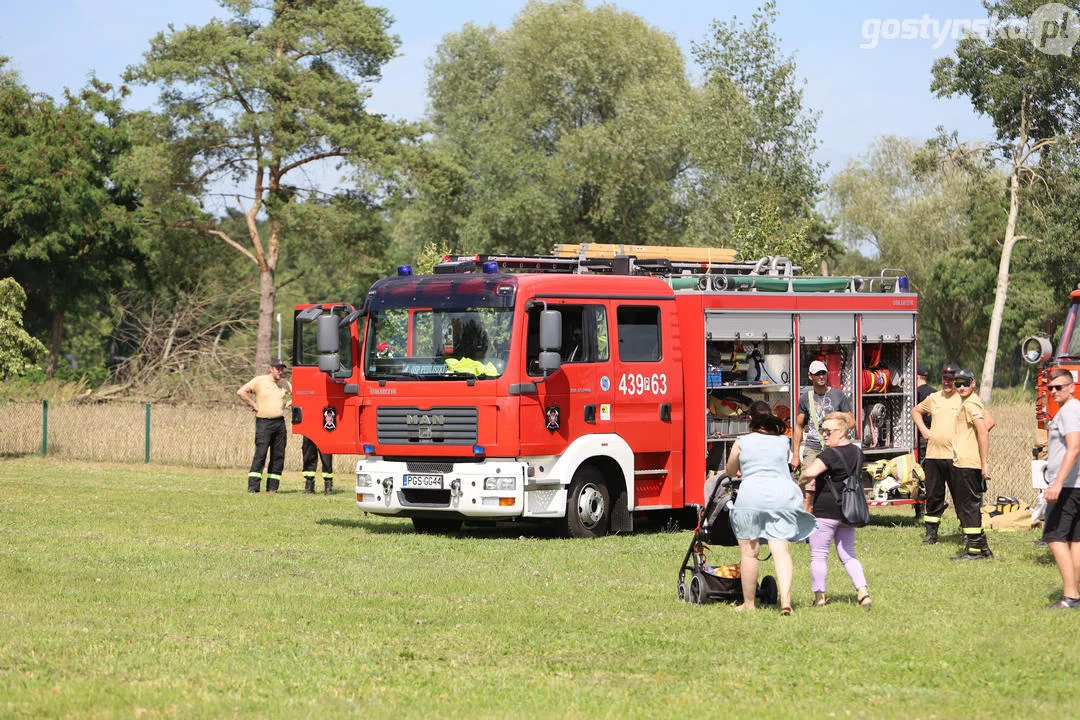 Strażacki Piknik Historyczny w Dzięczynie