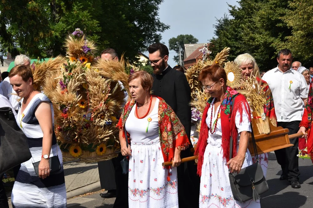 Dożynki powiatowe w Lutogniewie 2019