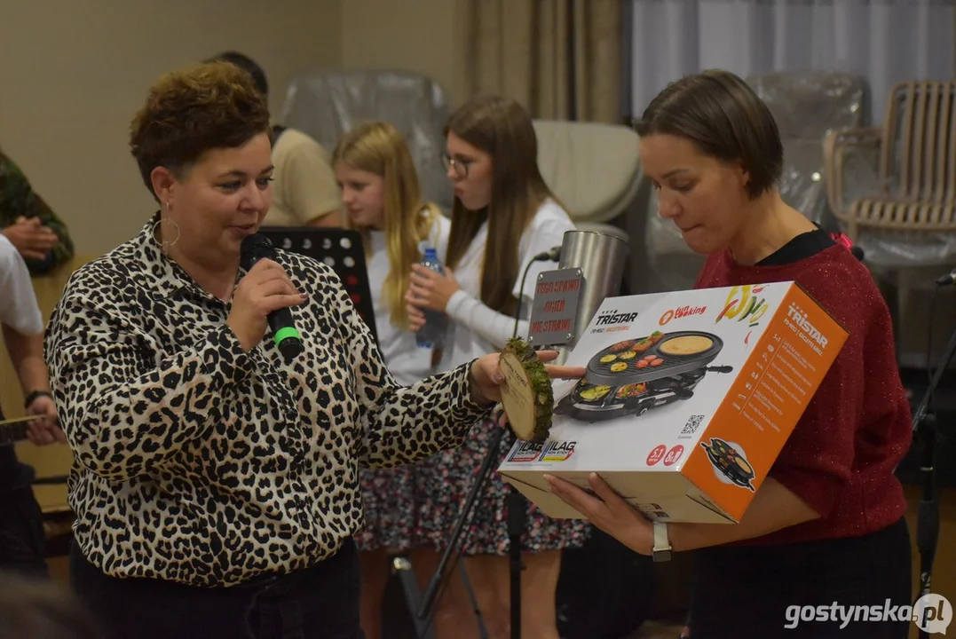 Festyn charytatywny dla pogorzelców z Czeluścina w Smolicach