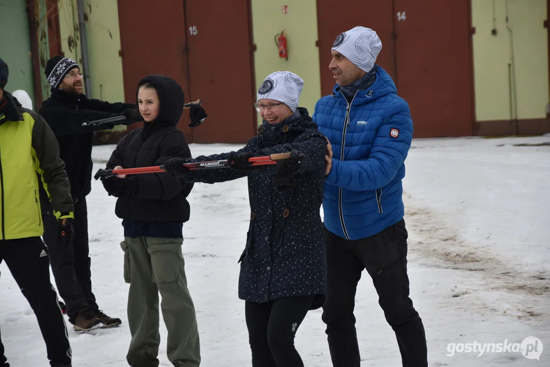 Mikołajkowy Charytatywny Marsz Nordic Walking „Idziemy dla Julki”