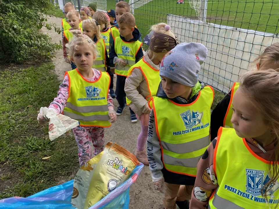 Wielkie sprzątanie gminy Krobia 2022. Akcja "Czysta gmina"