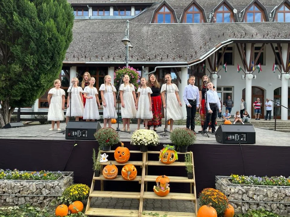 Krotoszyńska delegacja na Festiwalu Folkloru w węgierskim Fonyód