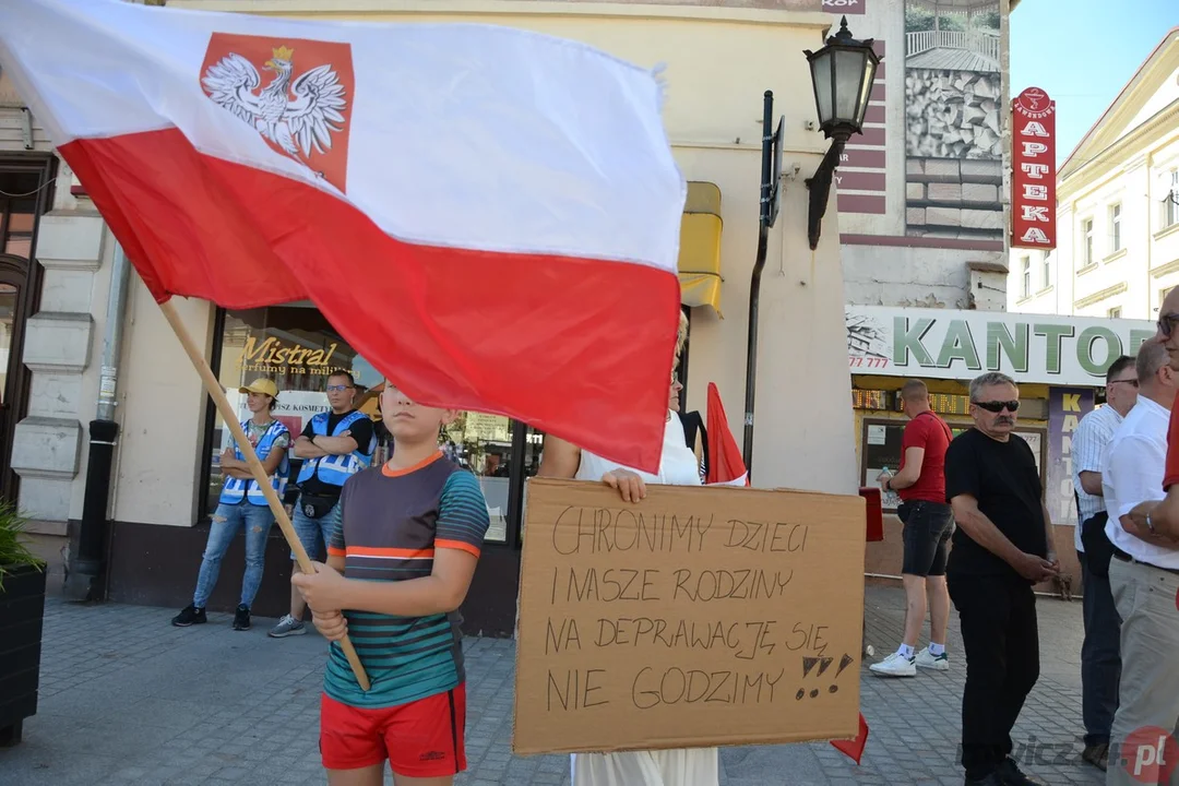 Marsz Równości i kontrmanifestacje w Rawiczu