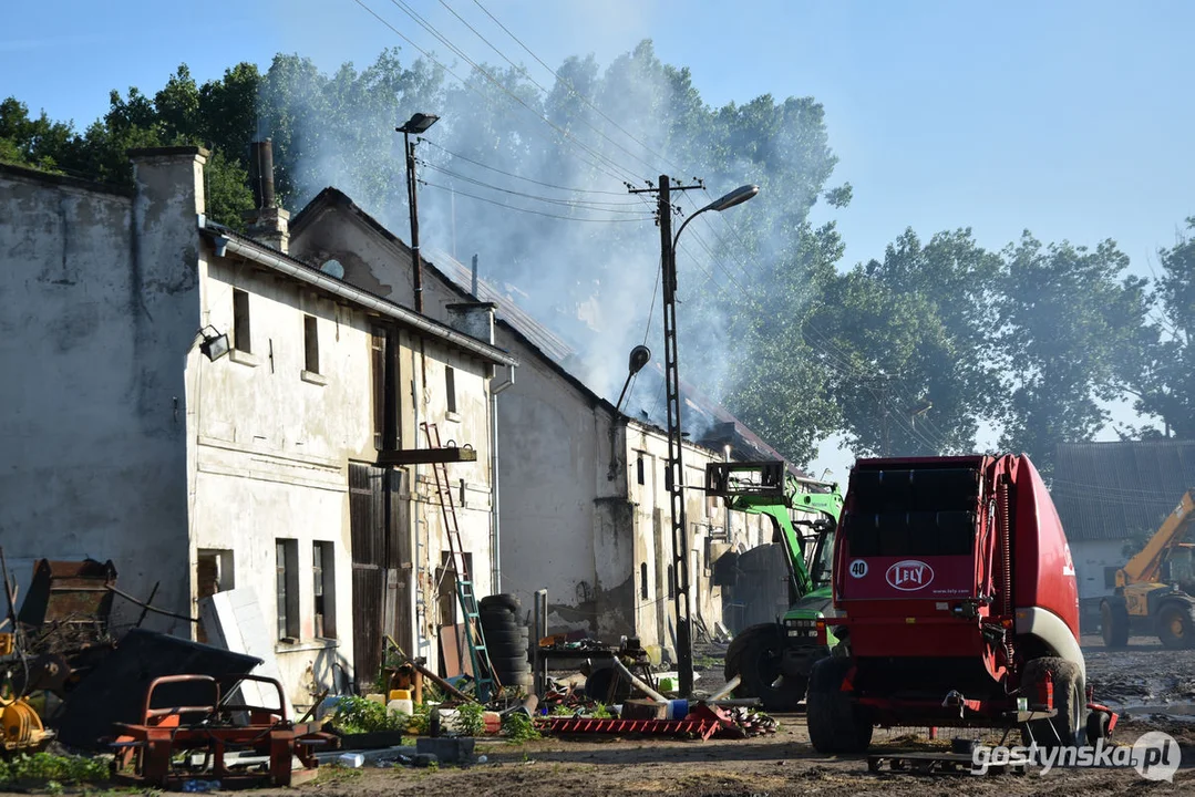 Pożar w gospodarstwie w Podrzeczu