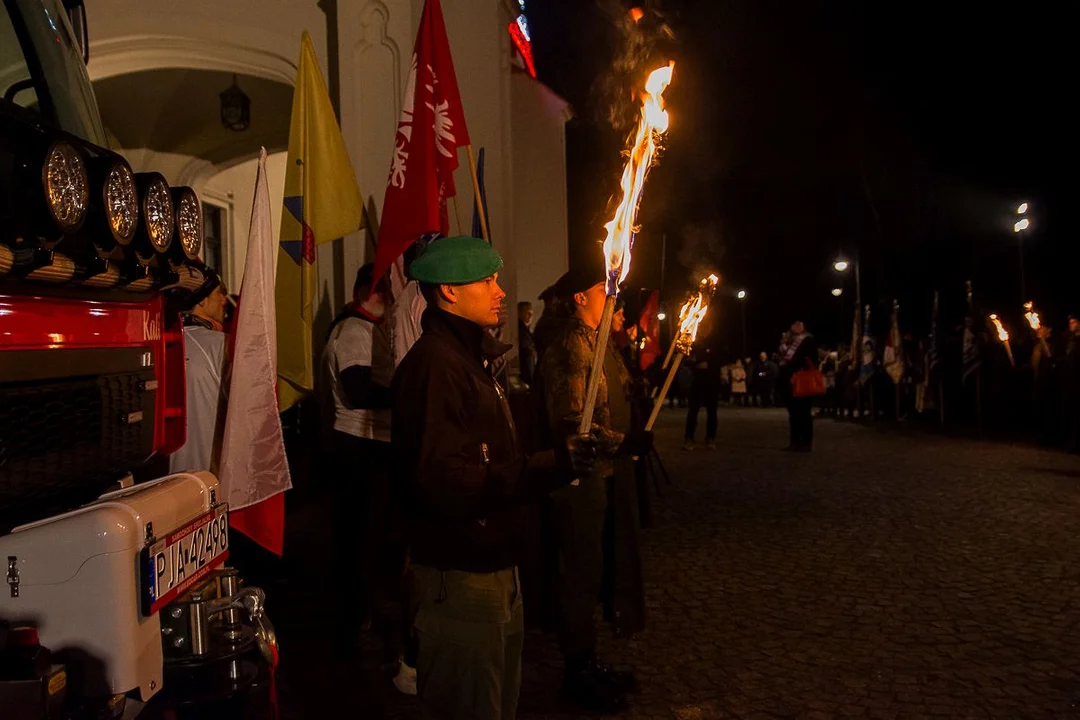 Nagrody burmistrza Jarocina rozdane. Zobacz, kto otrzymał "Taczaka" i nagrody za prace dyplomowe