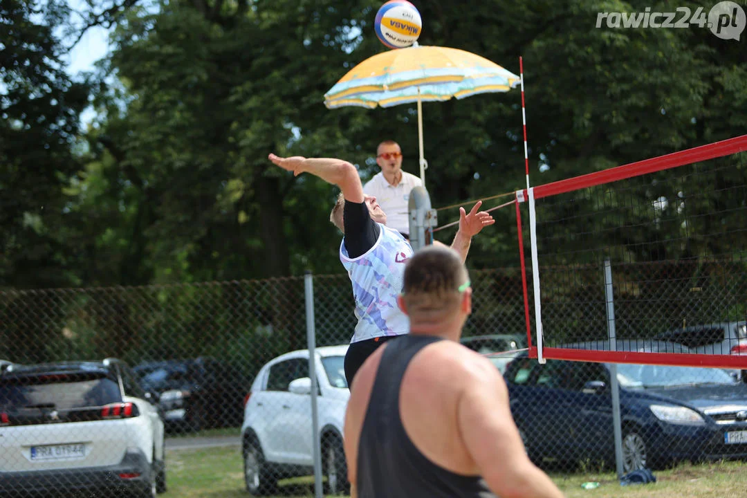 Turniej siatkówki plażowej w Jutrosinie