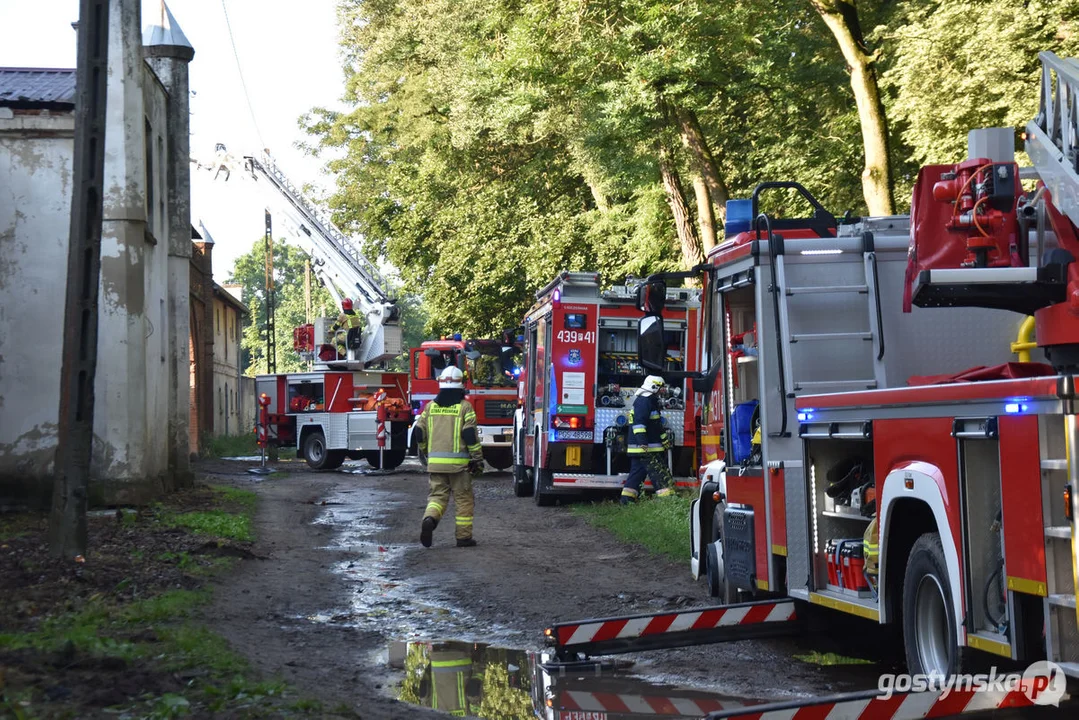 Pożar w gospodarstwie w Podrzeczu