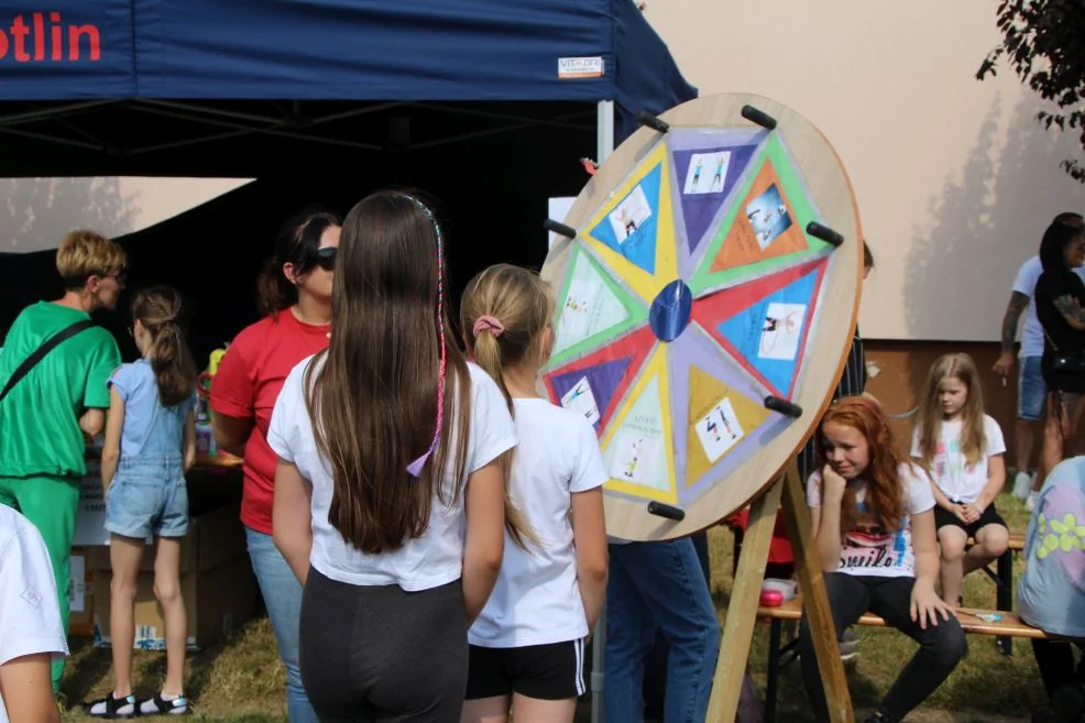 Piknik "Powitanie lata - z kulturą razem" i "Bitwa Regionów" w Kotlinie