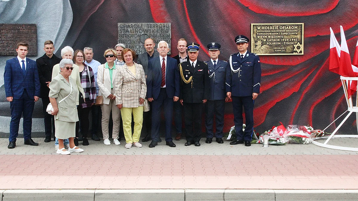 Rawicz. Zamordowanym w obozach zagłady oddano hołd - Zdjęcie główne