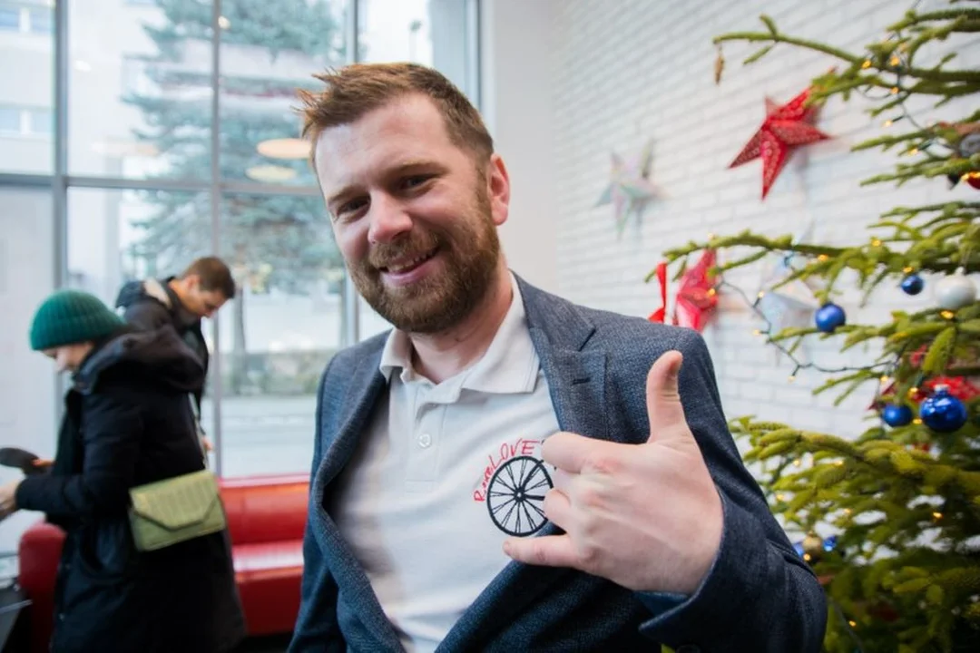 Julie Erch Petersen i Andreas Markussen objechali świat na rowerach. Przybyli także do Jarocina