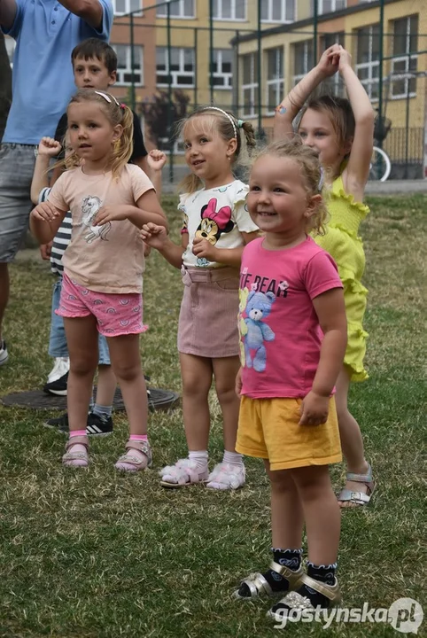 Akcja #TataTeżCzyta2025 na Dzień Ojca w KROB_KULT
