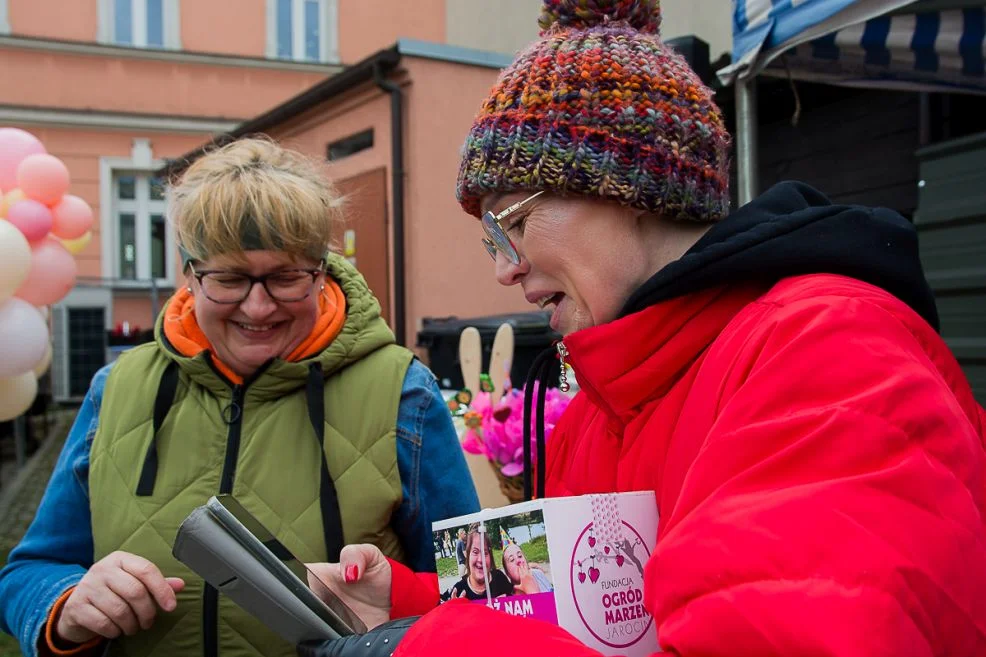 Niedzielna zbiórka na „Ogród Marzeń”. Na Jarmarku Wielkanocnym w Jarocinie