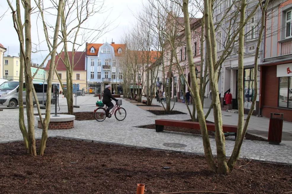 Burmistrz Jarocina zachęca do tworzenia nowych miejsc spotkań dla mieszkańców w centrum [ZDJĘCIA] - Zdjęcie główne
