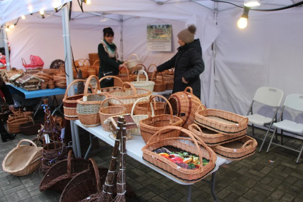 Jarmark bożonarodzeniowy i finał konkursu "Wilekopolskie smaki wigilijne w Choczu"