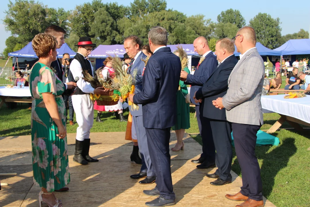 Dożynki Powiatu Pleszewskiego w Gizałkach