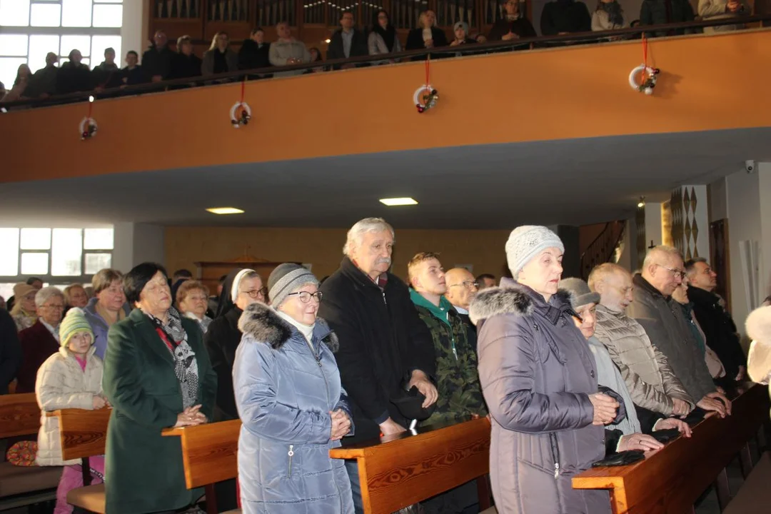 Franciszkanie w Jarocinie rozpoczęli świętowanie 90-lecia z biskupem kaliskim