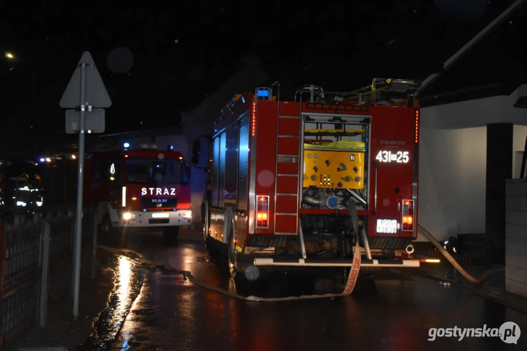 Pożar w Krobi. Drewniana stodoła spłonęła doszczętnie