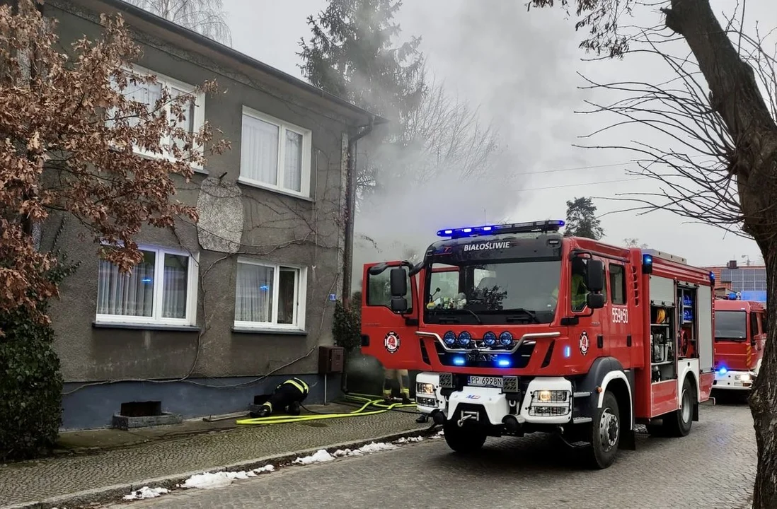 Groźny pożar w Białośliwiu. Niewiele brakowało do tragedii