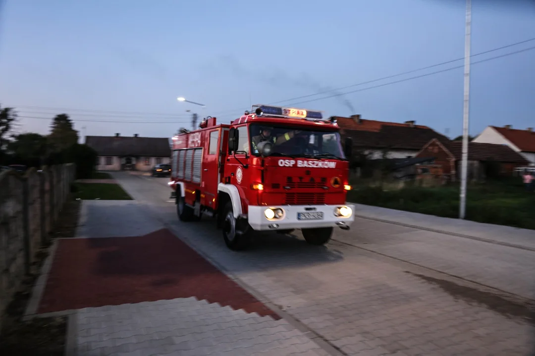 Pożar garażu w Starym Kobylinie