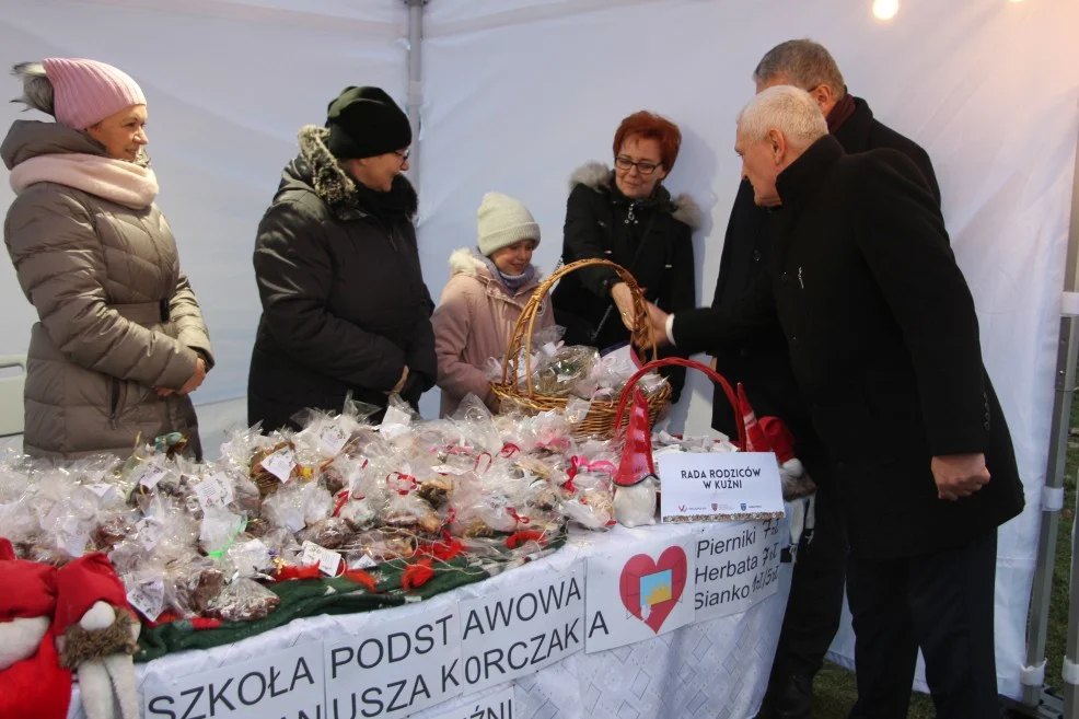 Jarmark bożonarodzeniowy i finał konkursu "Wilekopolskie smaki wigilijne w Choczu"