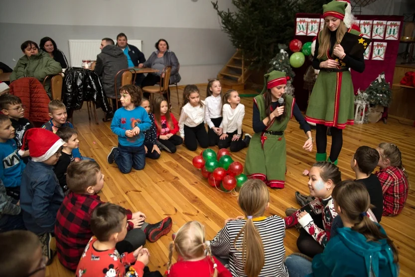 Mikołajki w Choczu z Fundacją Pomocy Dzieciom Humana