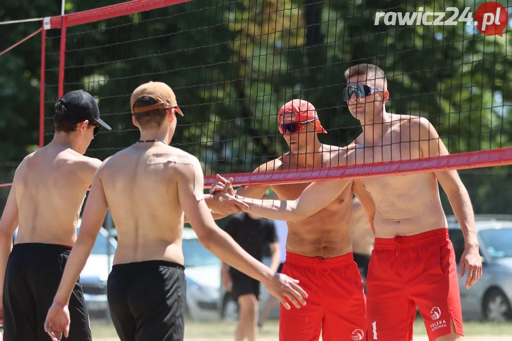 Turniej Siatkówki Plażowej o Puchar Burmistrza Jutrosina