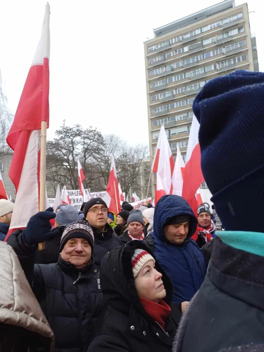 Pleszewianie na "Marszu Wolnych Polaków" w Warszawie