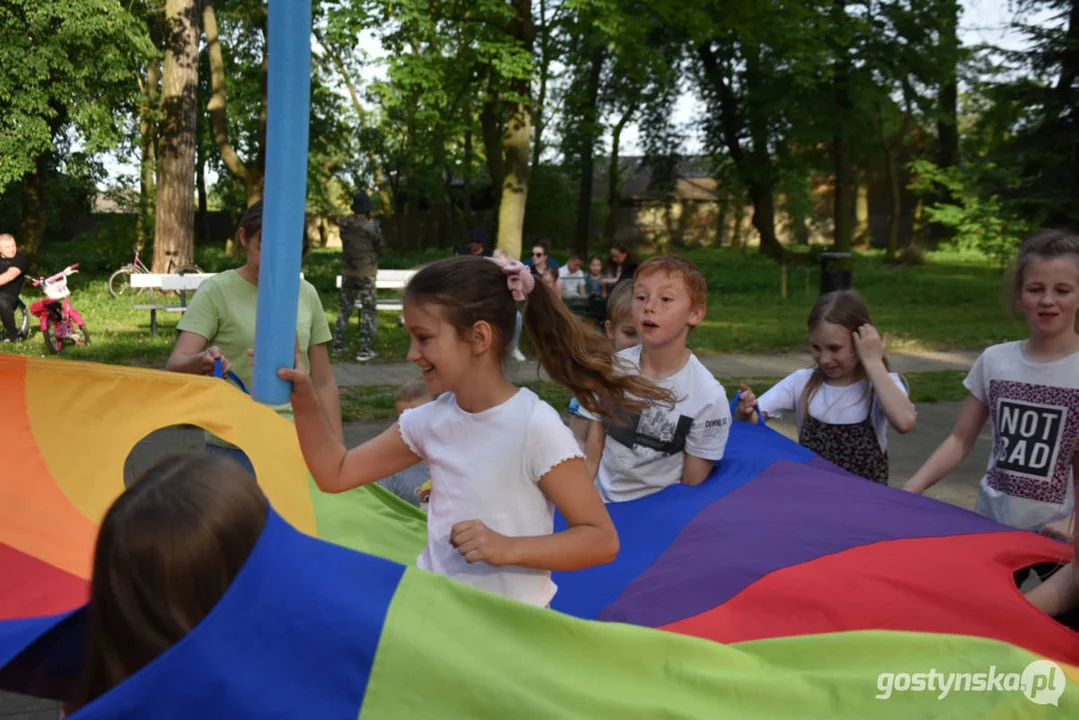 Radosne obchody Święta Narodowego Konstytucji 3 Maja w Pogorzeli