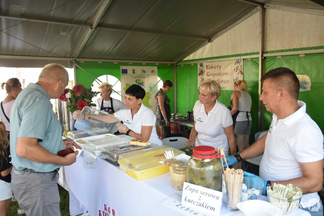 XI Festiwal Tradycji i Folkloru w Domachowie - wesele buskupiańskie i podpisanie umowy partnerskiej