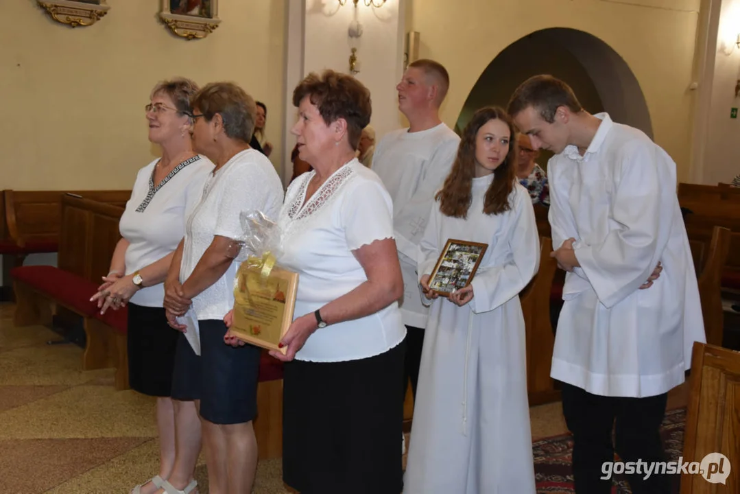 Pożegnanie proboszcza ks. Artura Michalaka w parafii pw. Świętej Trójcy w Zimnowodzie