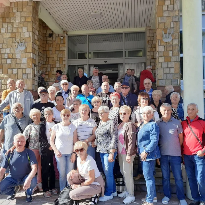 Seniorzy wrócili z nadmorskich kurortów opaleni i szczęśliwi. Dołącz do kolejnych wyjazdów!