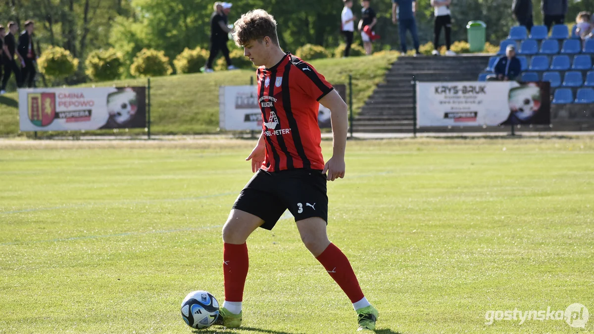 Derby powiatu gostyńskiego. Dąbroczanka Pępowo - Pinsel-Peter Krobianka Krobia 0 : 1