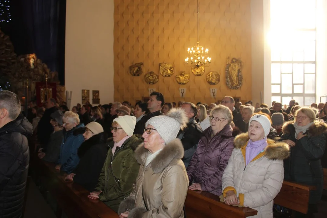 Franciszkanie w Jarocinie rozpoczęli świętowanie 90-lecia z biskupem kaliskim