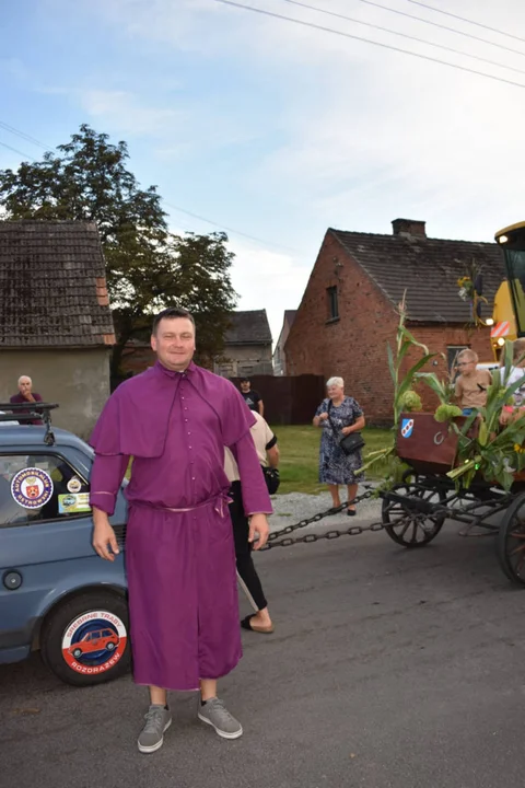 Dożynki w Kromolicach (gm. Pogorzela) na wypasie