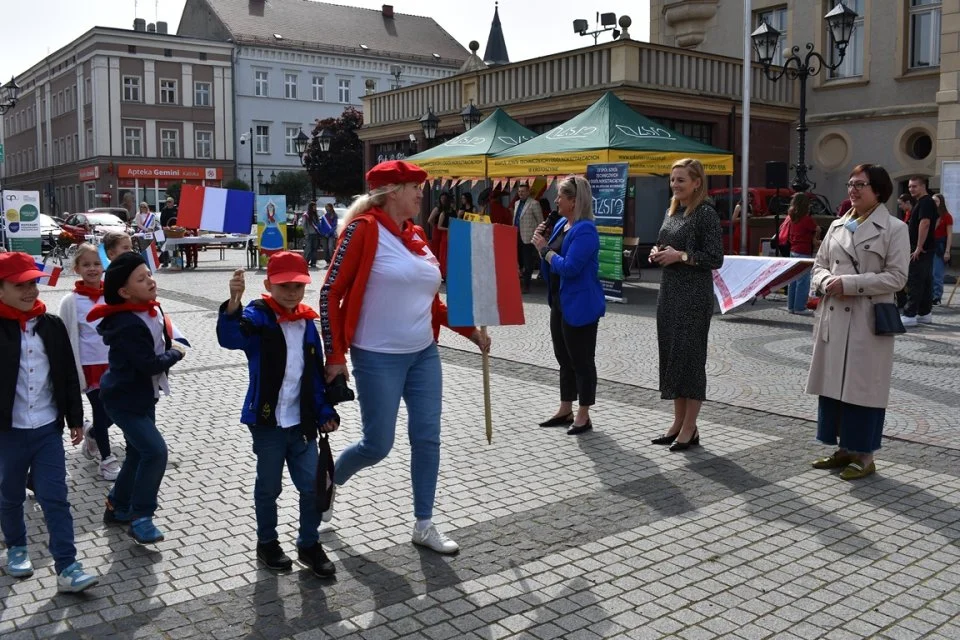 Krotoszyn. Miasteczko europejskie i pochód przedszkolaków